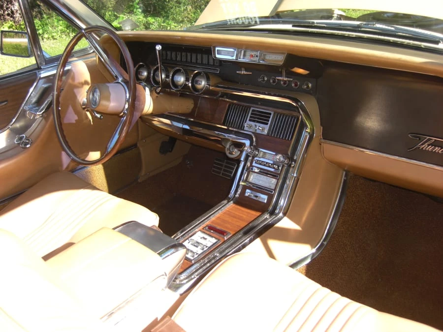 1964 Ford Thunderbird 4th Gen - Image 4 of 9
