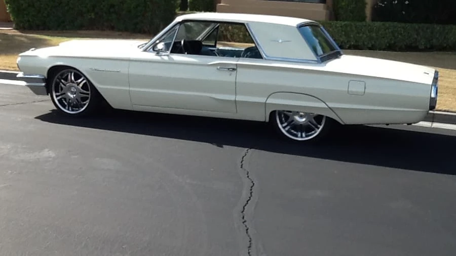 1964 Ford Thunderbird 4th Gen - Image 2 of 9