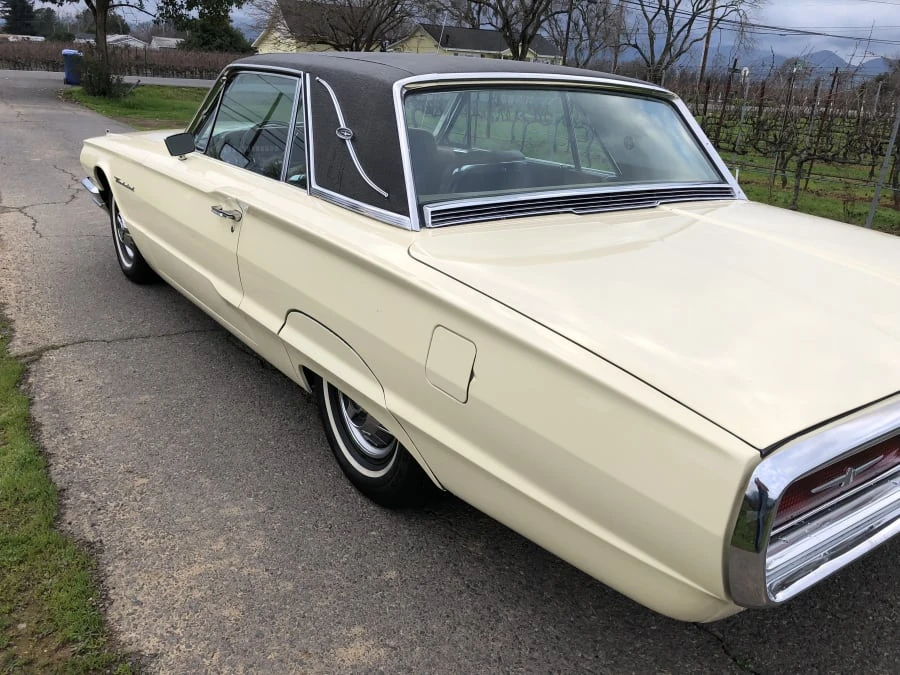 1964 Ford Thunderbird 4th Gen - Image 7 of 10