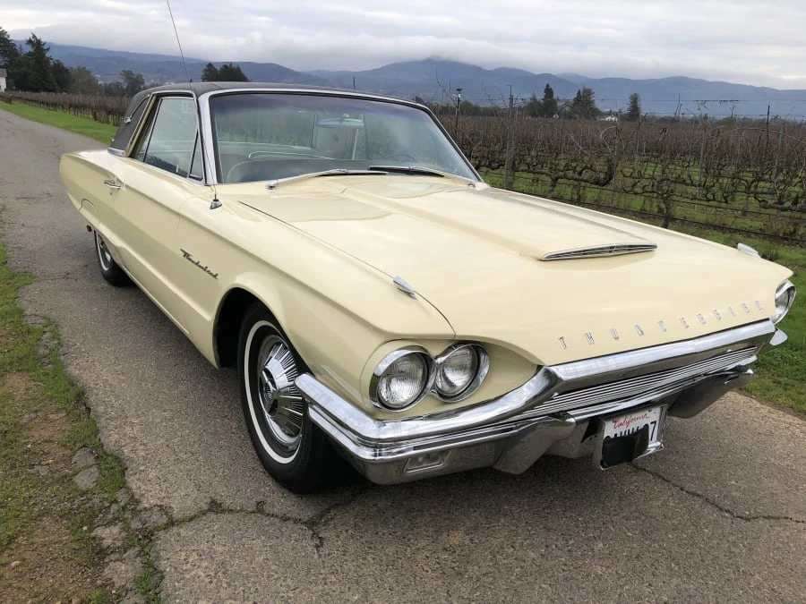 1964 Ford Thunderbird 4th Gen - Image 9 of 10
