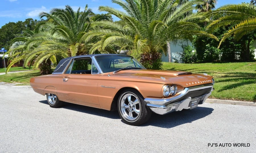 1964 Ford Thunderbird 4th Gen - Image 4 of 10