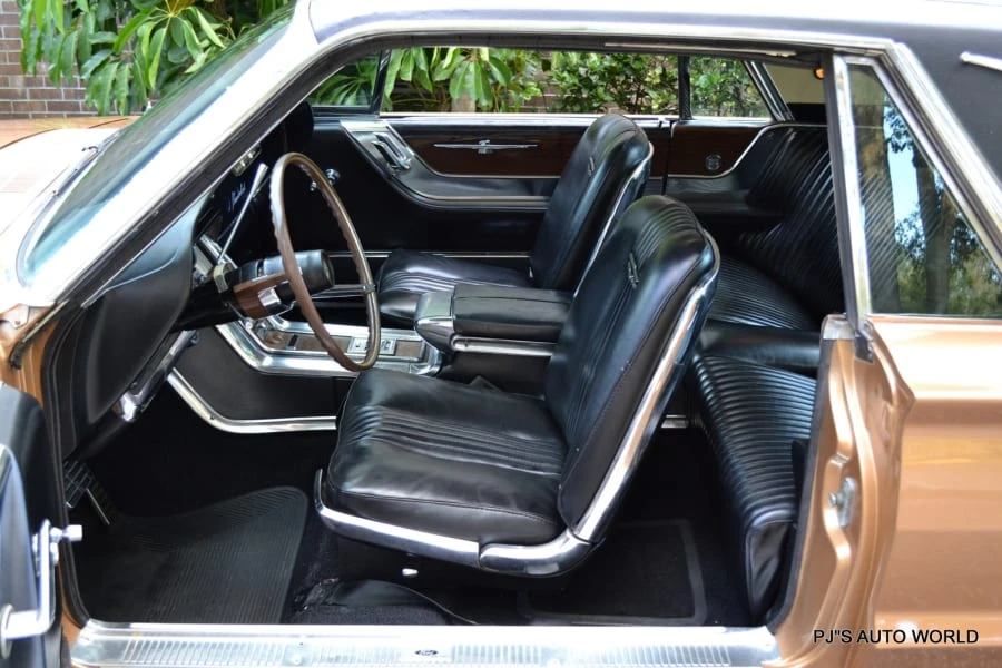 1964 Ford Thunderbird 4th Gen - Image 5 of 10
