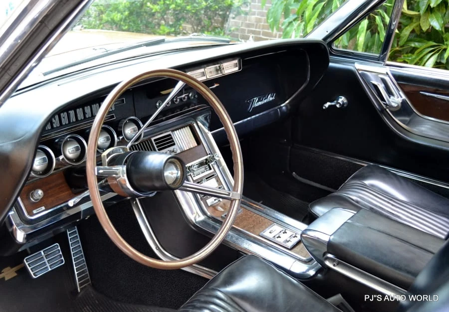 1964 Ford Thunderbird 4th Gen - Image 6 of 10