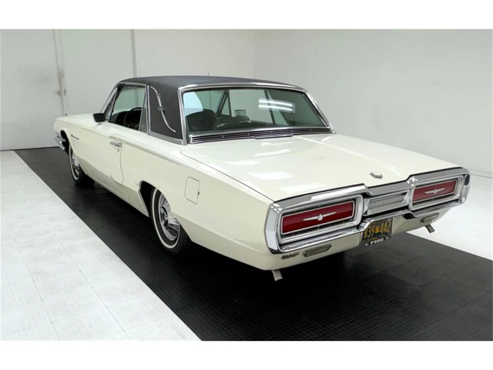1964 Ford Thunderbird 4th Gen - Image 3 of 31