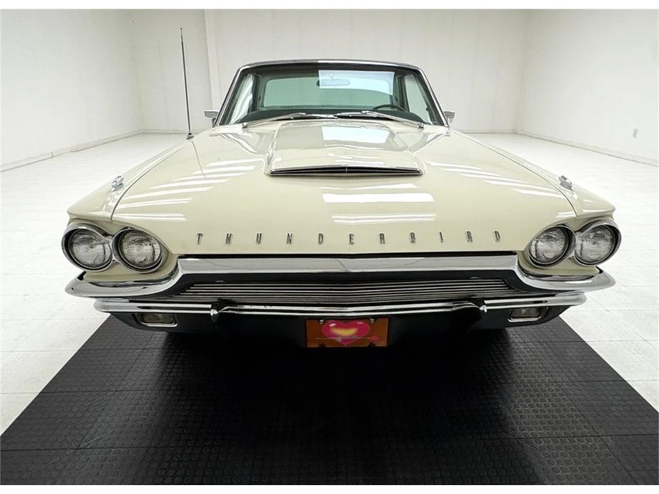 1964 Ford Thunderbird 4th Gen - Image 8 of 31