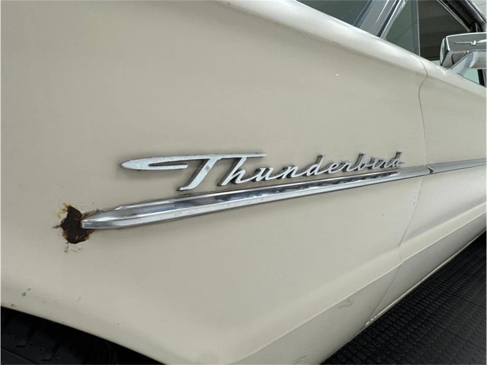 1964 Ford Thunderbird 4th Gen - Image 13 of 31