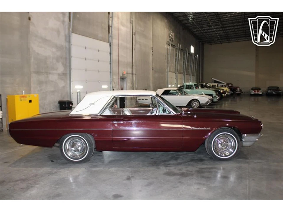 1964 Ford Thunderbird 4th Gen - Image 7 of 31