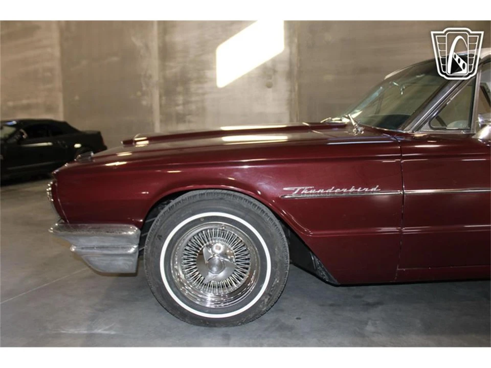 1964 Ford Thunderbird 4th Gen - Image 27 of 31