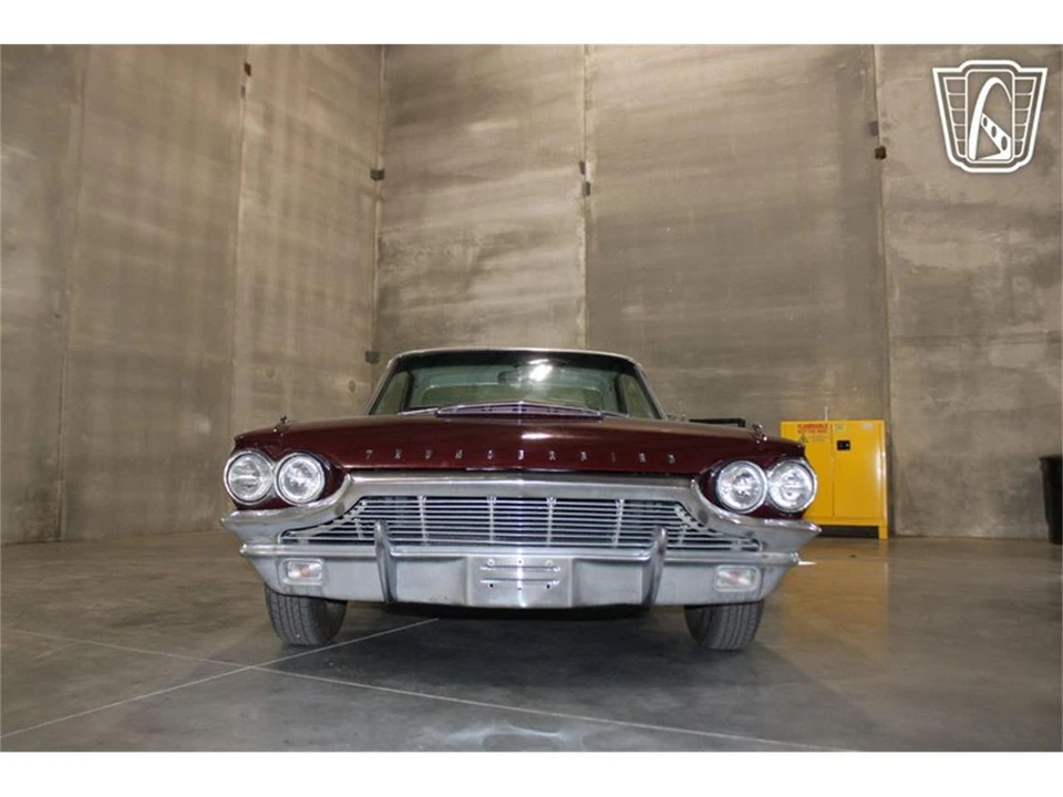 1964 Ford Thunderbird 4th Gen - Image 25 of 31