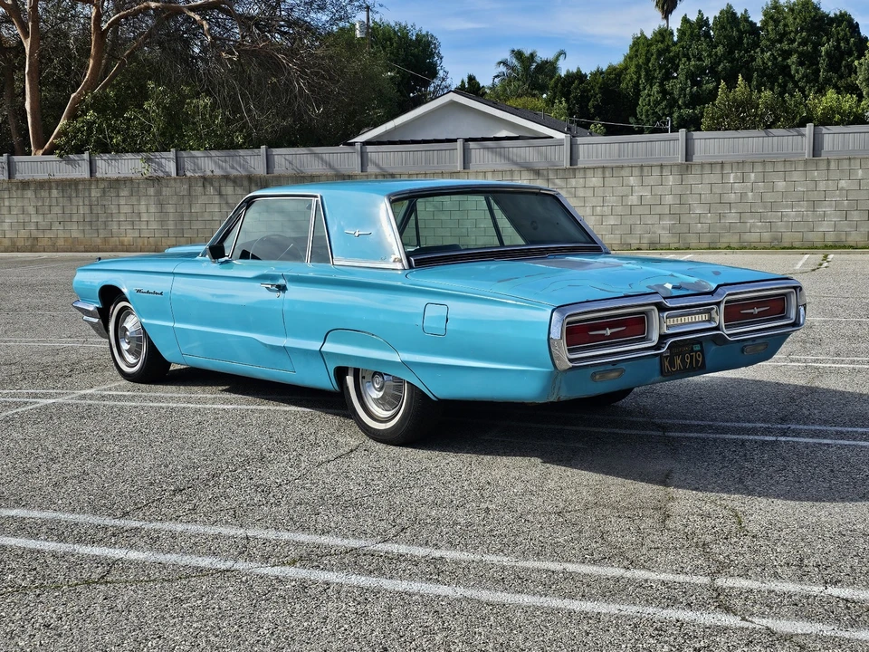 1964 Ford Thunderbird 3rd Gen - Image 4 of 21