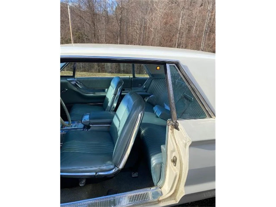 1964 Ford Thunderbird 4th Gen - Image 3 of 7
