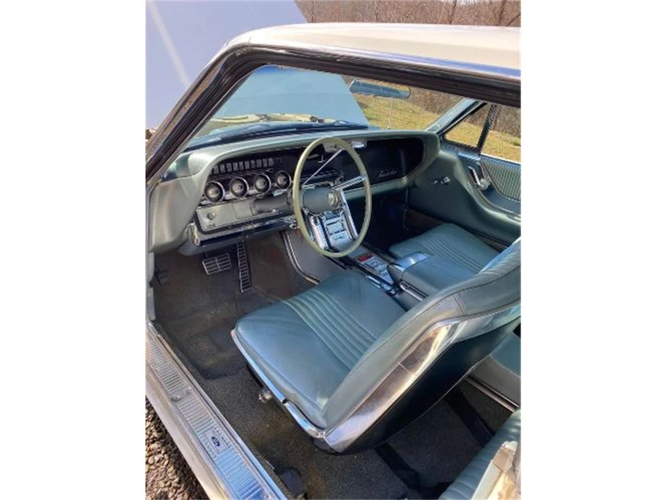 1964 Ford Thunderbird 4th Gen - Image 4 of 7