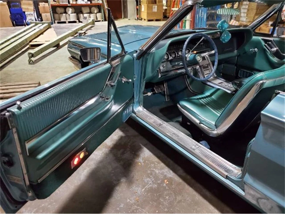 1964 Ford Thunderbird 4th Gen - Image 13 of 30