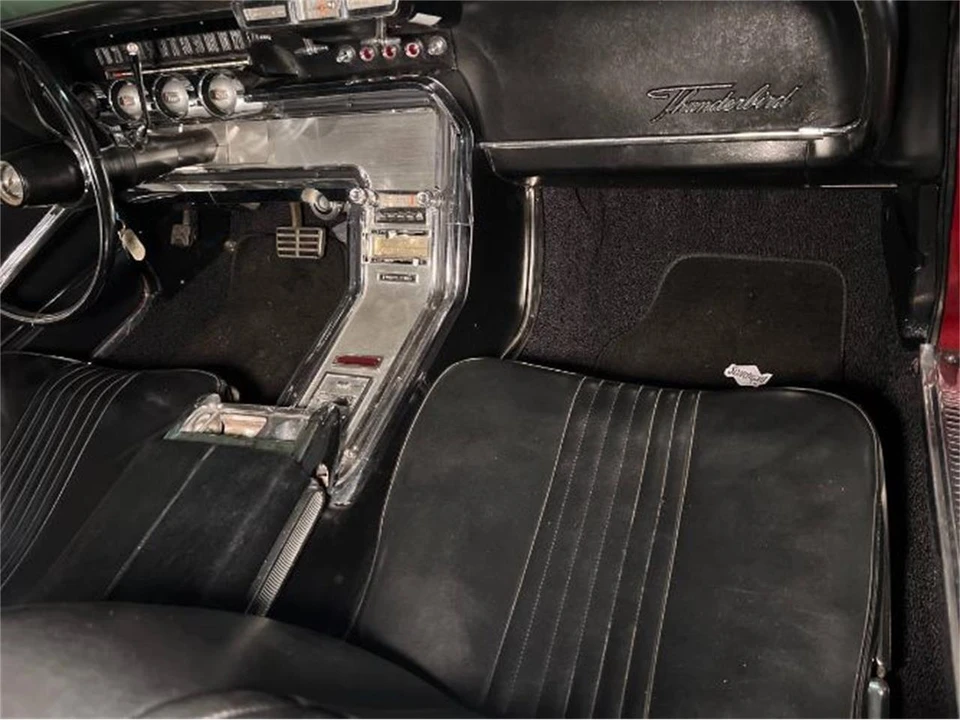 1964 Ford Thunderbird 4th Gen - Image 10 of 18