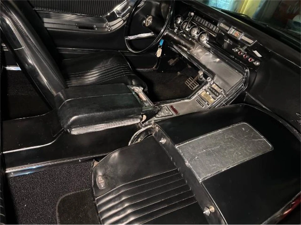 1964 Ford Thunderbird 4th Gen - Image 11 of 18