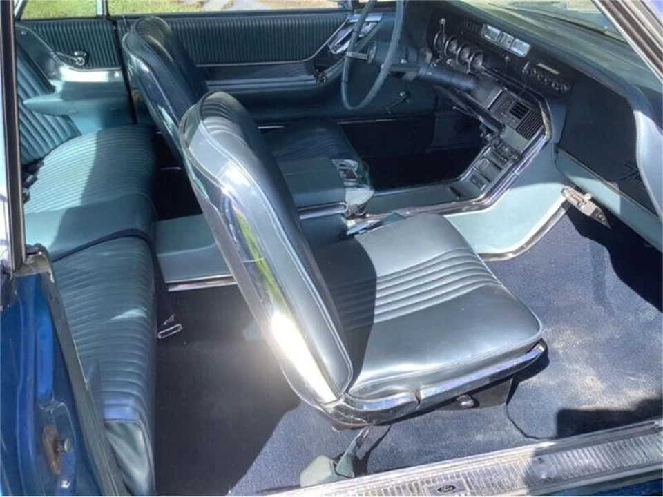 1964 Ford Thunderbird 4th Gen - Image 15 of 18