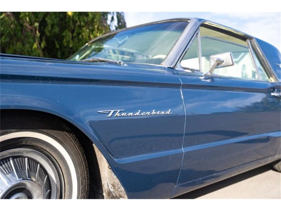 1964 Ford Thunderbird 4th Gen - Image 5 of 7