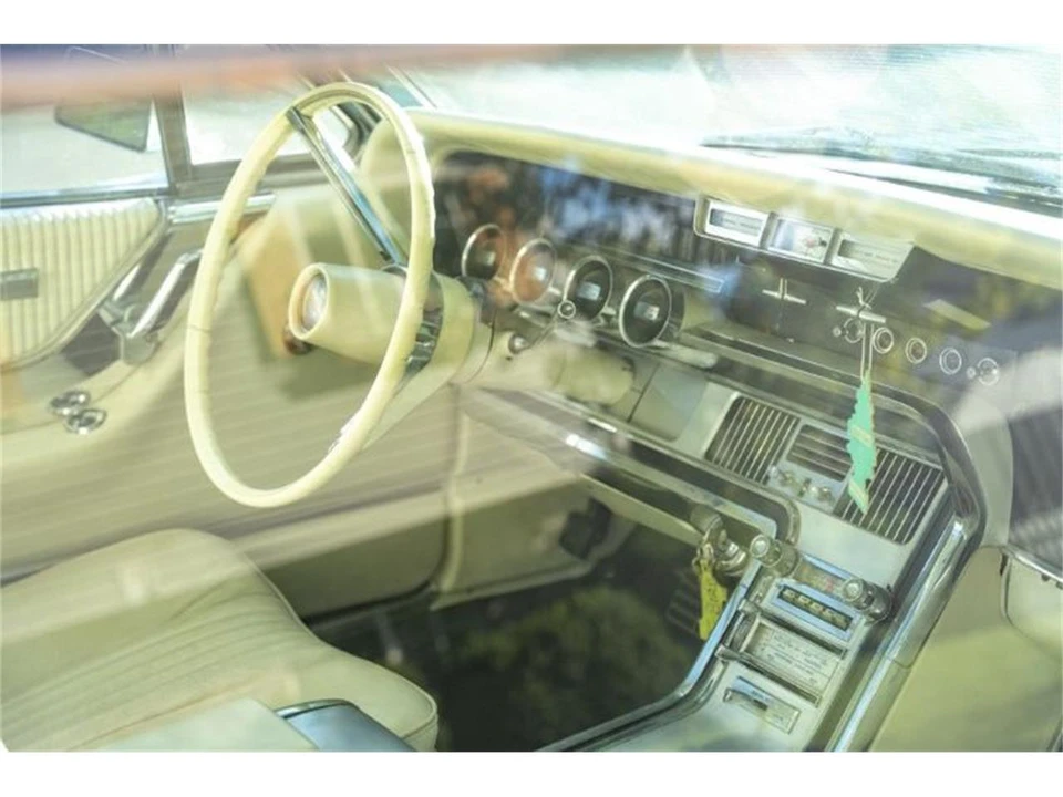 1964 Ford Thunderbird 4th Gen - Image 6 of 7