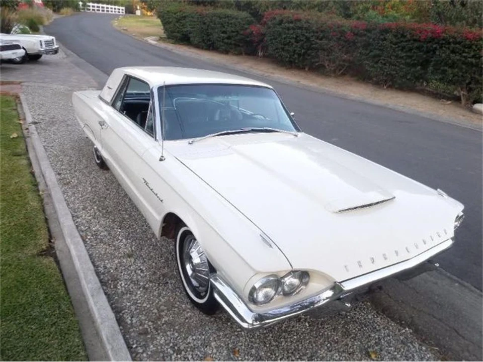 1964 Ford Thunderbird 4th Gen - Image 12 of 21