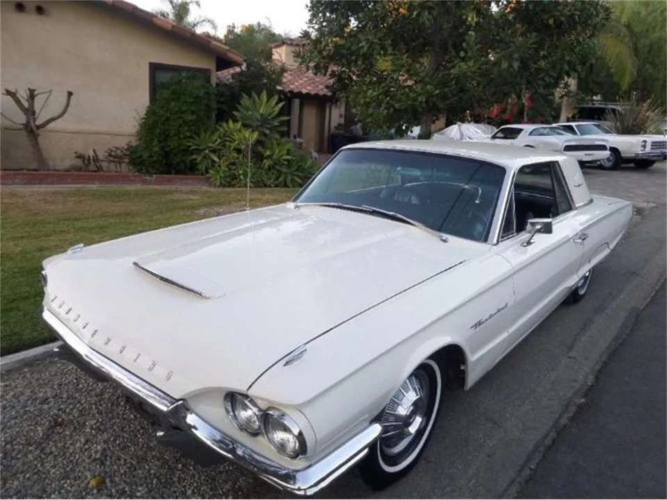 1964 Ford Thunderbird 4th Gen - Image 15 of 21
