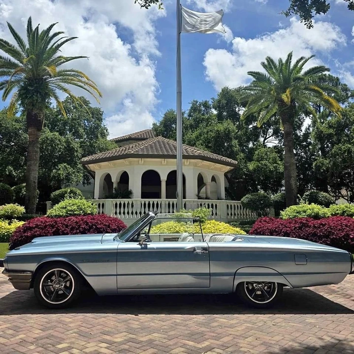 1964 Ford Thunderbird 4th Gen - Image 9 of 19