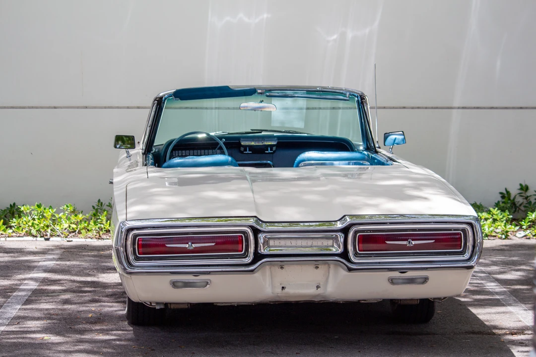 1964 Ford Thunderbird 4th Gen - Image 15 of 31