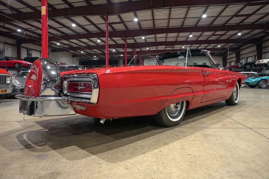 1964 Ford Thunderbird 4th Gen - Image 8 of 12