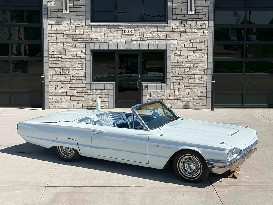 1964 Ford Thunderbird 4th Gen - Image 2 of 31