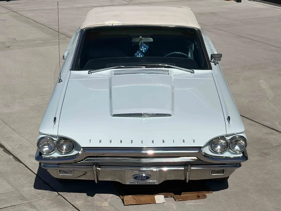1964 Ford Thunderbird 4th Gen - Image 26 of 31