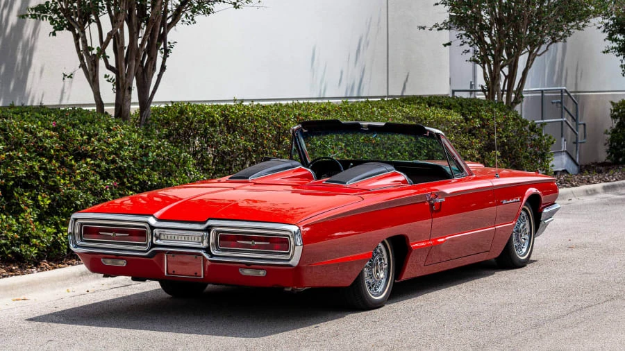1964 Ford Thunderbird 4th Gen - Image 26 of 29