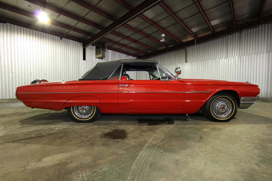 1964 Ford Thunderbird 4th Gen - Image 2 of 7