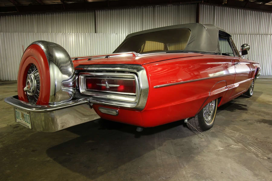1964 Ford Thunderbird 4th Gen - Image 3 of 7