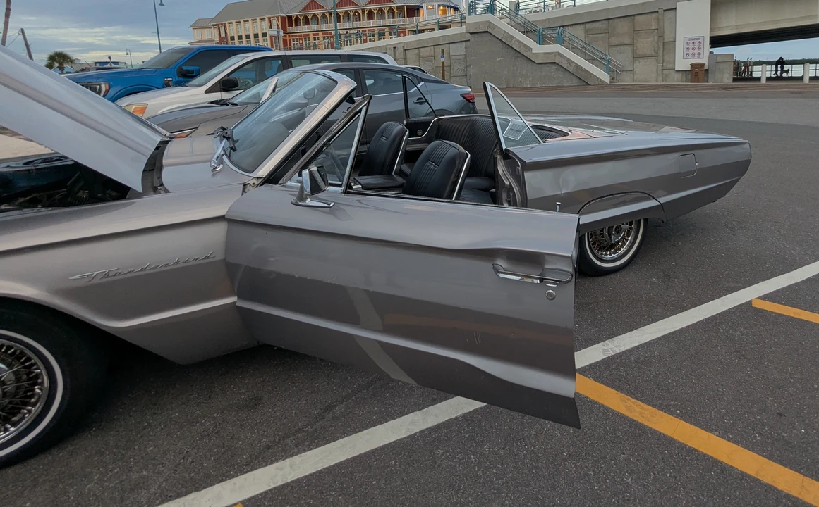 1964 Ford Thunderbird 4th Gen - Image 29 of 31