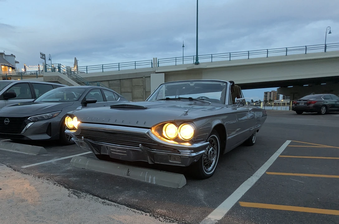 1964 Ford Thunderbird 4th Gen - Image 12 of 31