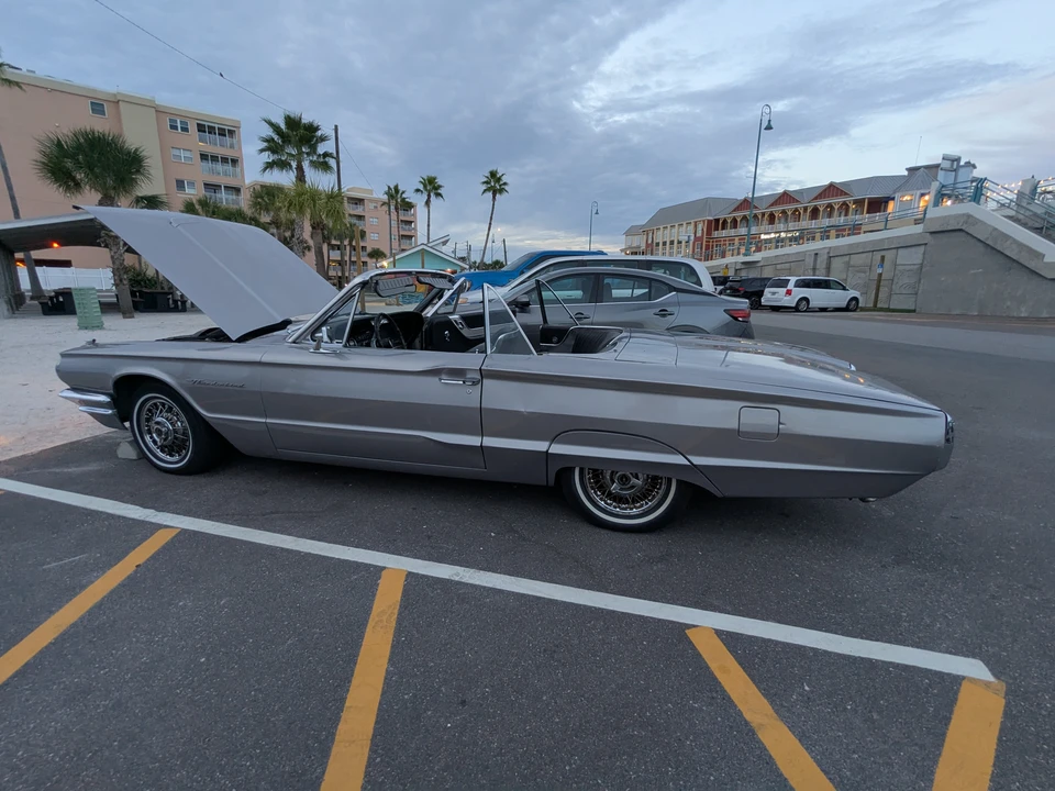 1964 Ford Thunderbird 4th Gen - Image 13 of 31