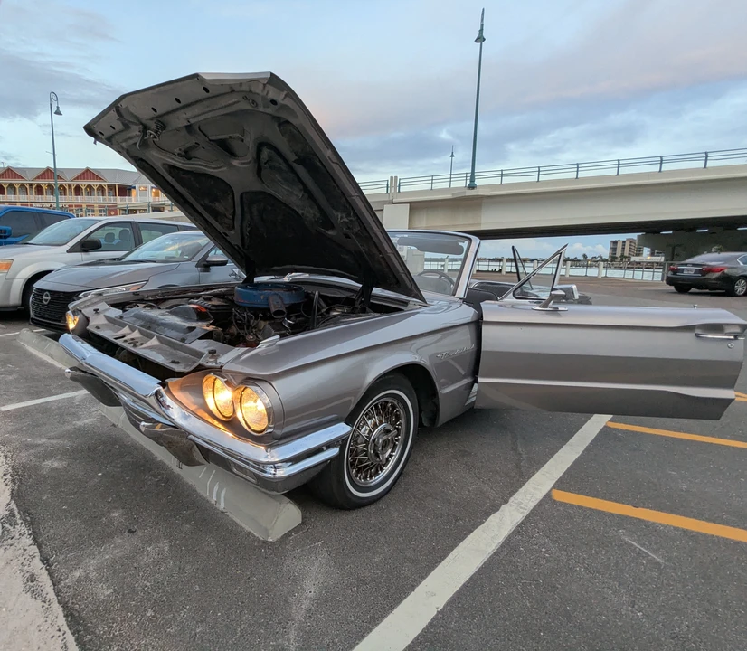 1964 Ford Thunderbird 4th Gen - Image 11 of 31