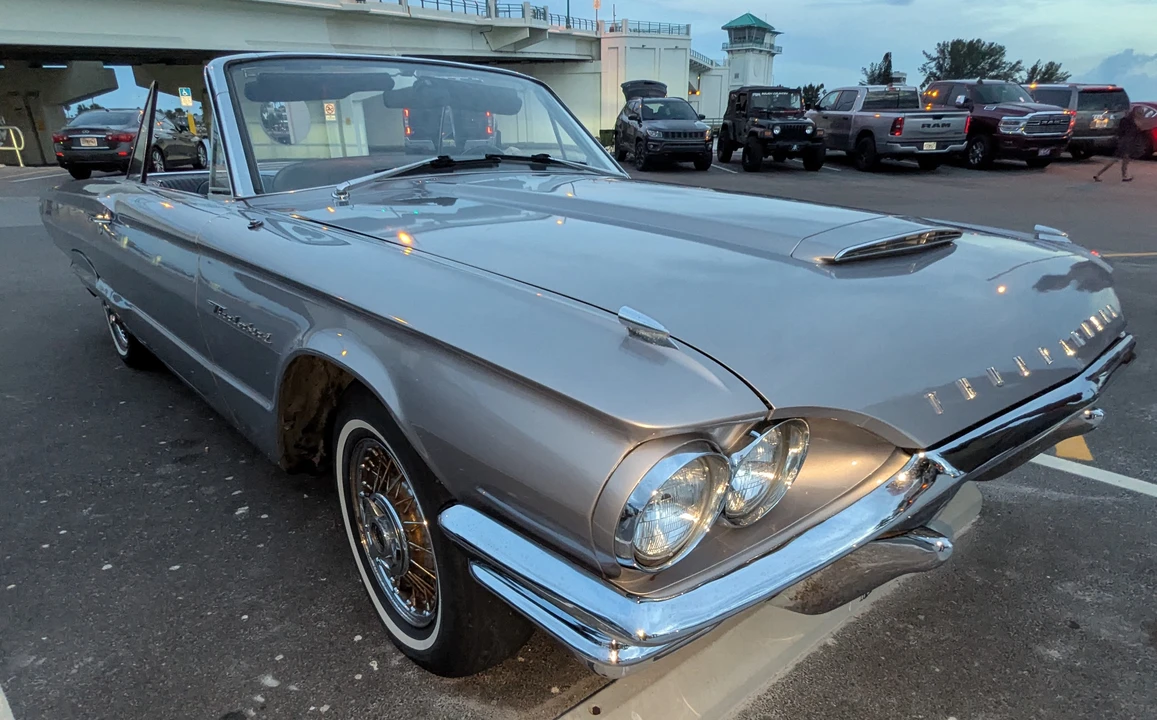 1964 Ford Thunderbird 4th Gen - Image 2 of 31