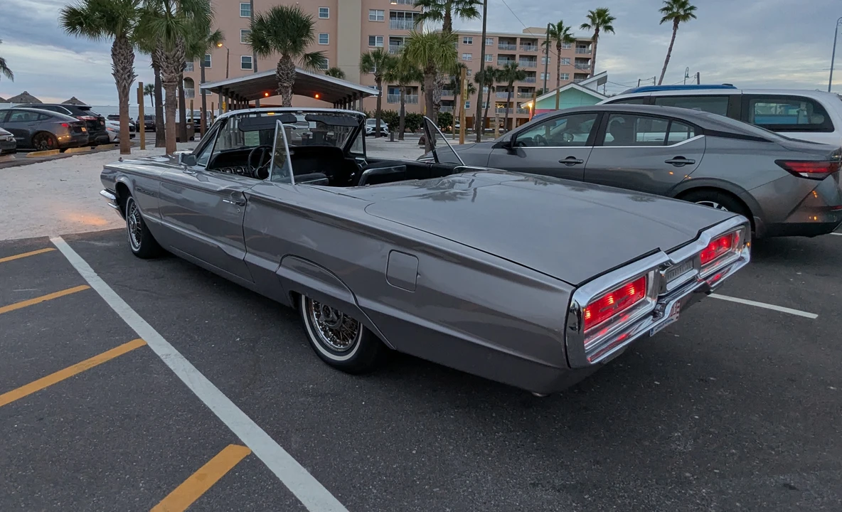 1964 Ford Thunderbird 4th Gen - Image 16 of 31