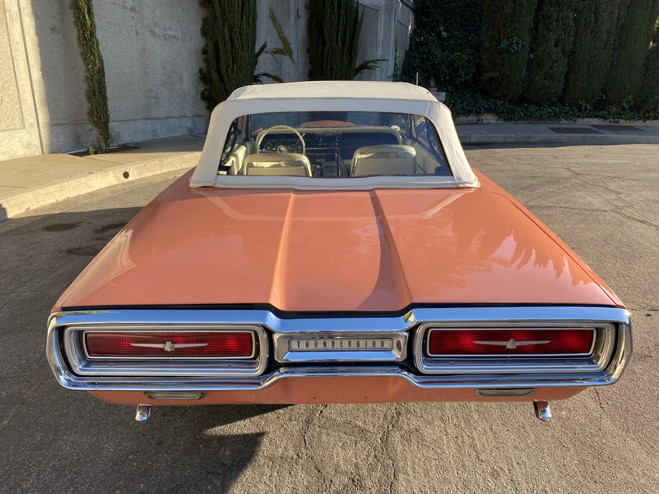 1964 Ford Thunderbird 4th Gen - Image 21 of 31