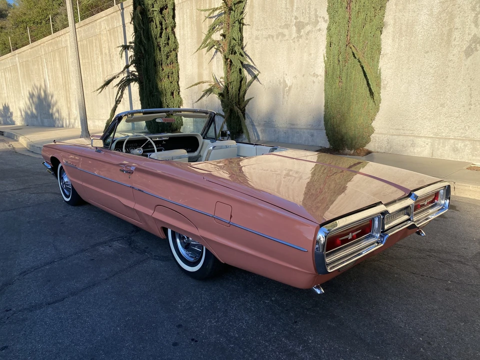 1964 Ford Thunderbird 4th Gen - Image 26 of 31