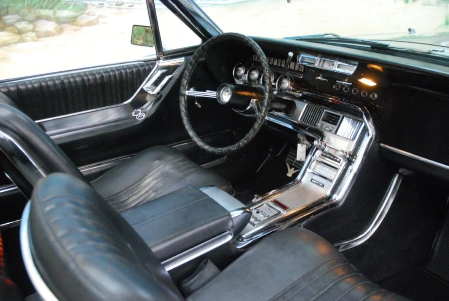 1964 Ford Thunderbird 4th Gen - Image 4 of 10