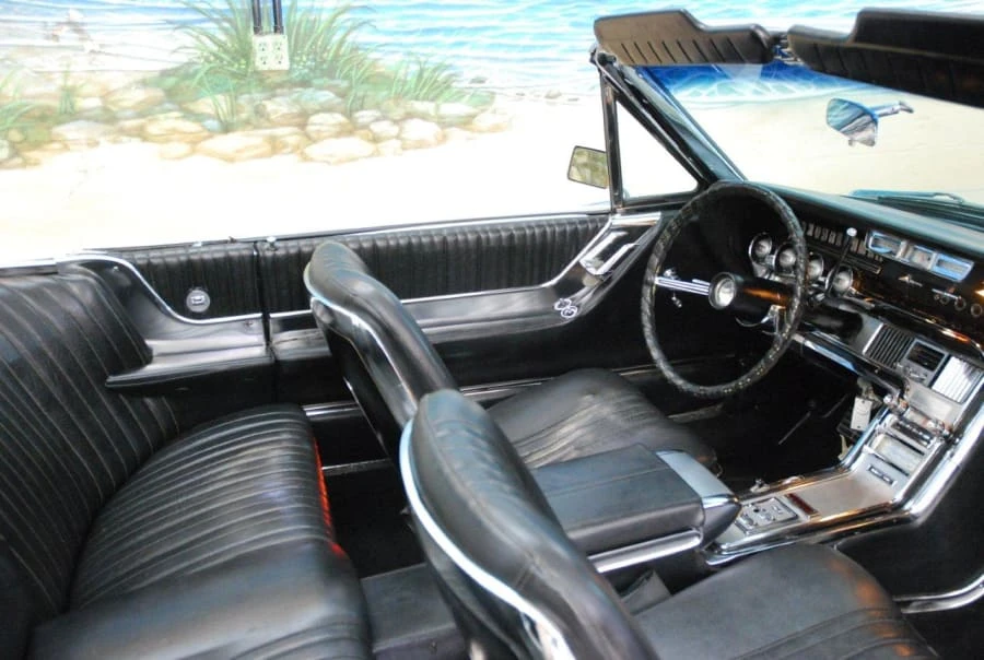 1964 Ford Thunderbird 4th Gen - Image 5 of 10