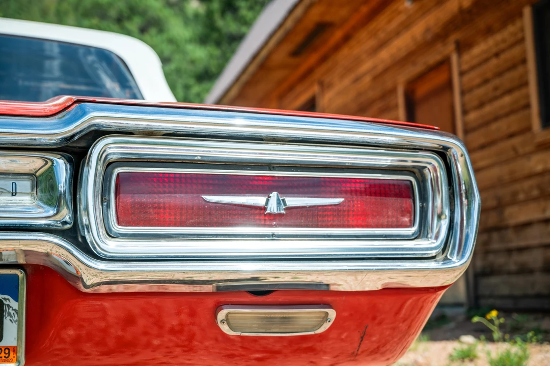 1964 Ford Thunderbird 4th Gen - Image 25 of 31