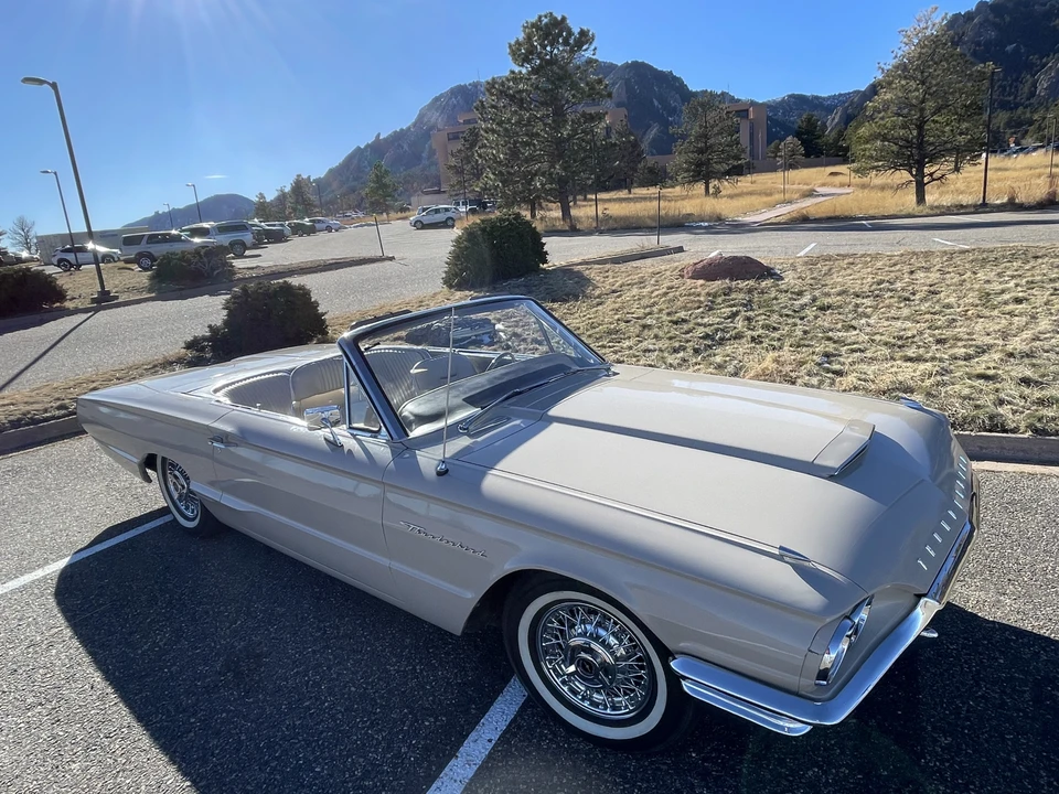 1964 Ford Thunderbird 4th Gen - Image 21 of 31