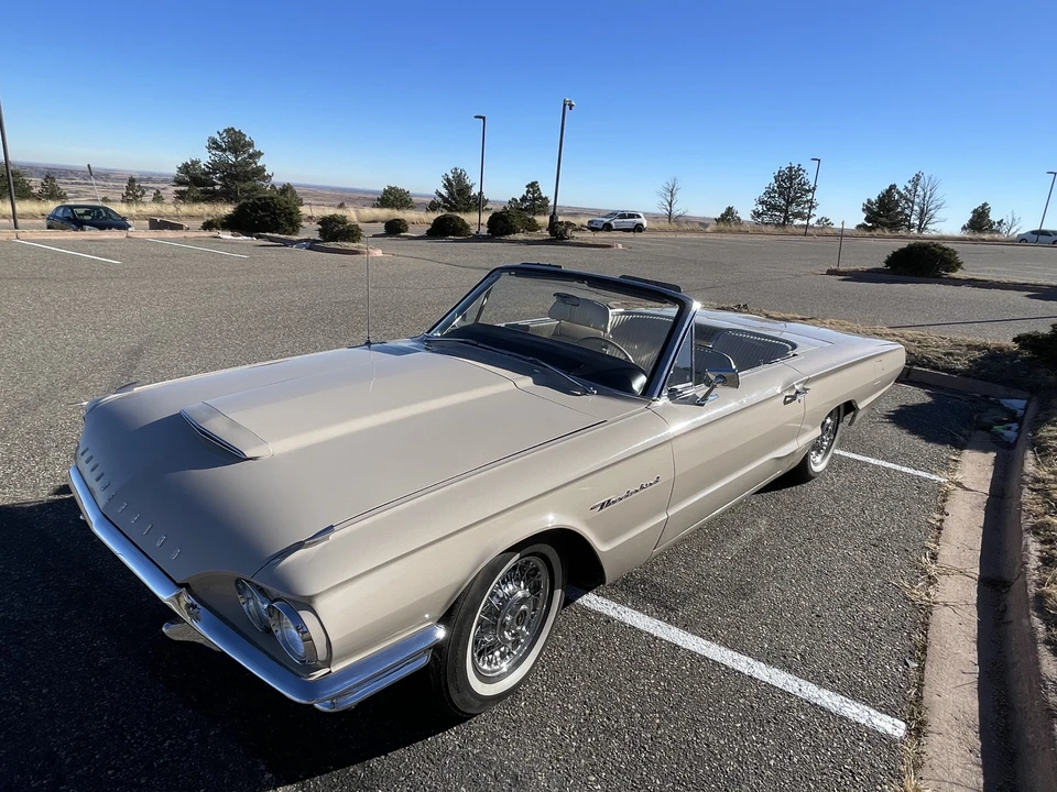 1964 Ford Thunderbird 4th Gen - Image 7 of 31