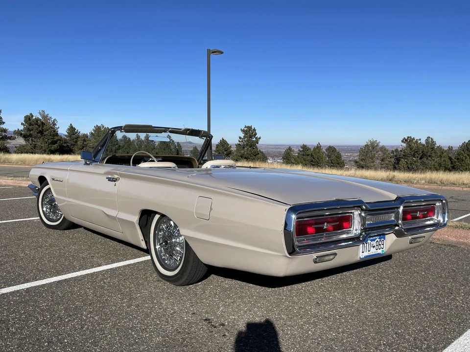 1964 Ford Thunderbird 4th Gen - Image 10 of 31