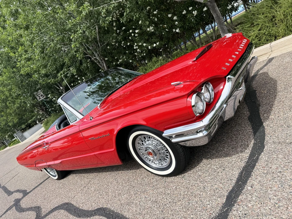 1964 Ford Thunderbird 4th Gen - Image 12 of 31