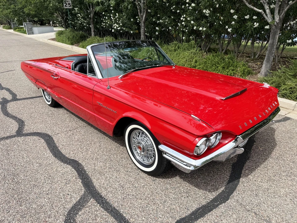1964 Ford Thunderbird 4th Gen - Image 9 of 31