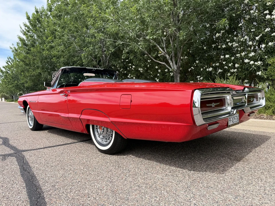 1964 Ford Thunderbird 4th Gen - Image 23 of 31