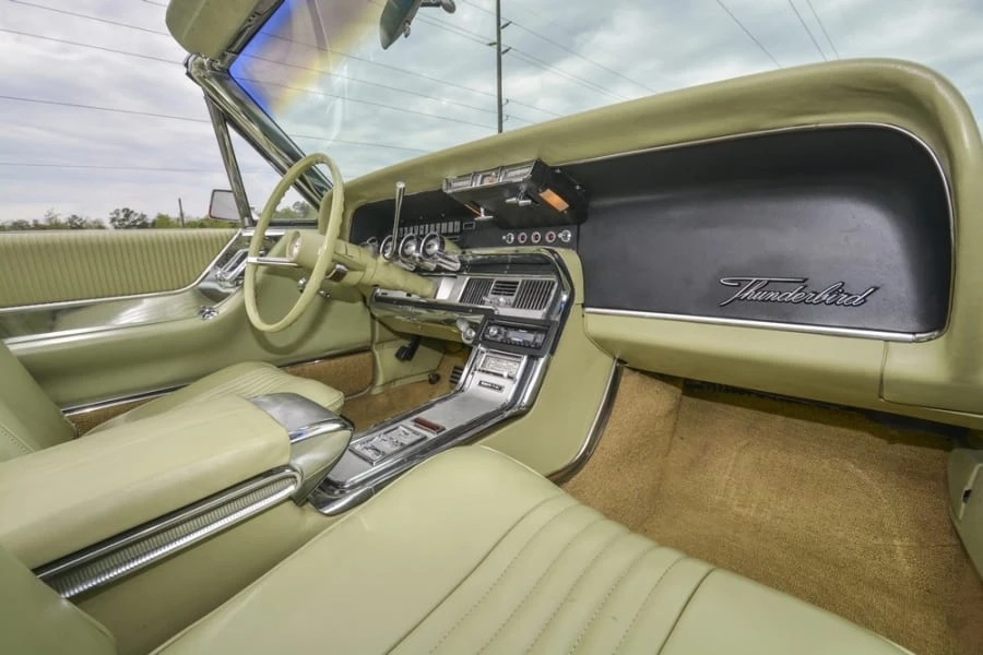 1964 Ford Thunderbird 4th Gen - Image 4 of 12